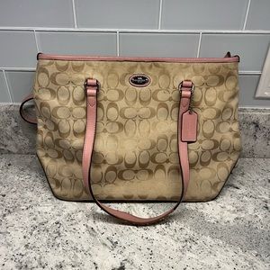 Authentic Coach shoulder bag purse Tan pink canvas / leather